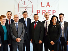 Congressman Xavier Becerra and Treasury Secretary Jack Lew visit LA Kitchen