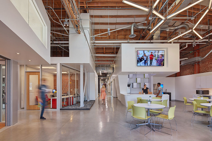 The Los Angeles Cleantech Incubator is hosted in a repurposed warehouse facility in the Los Angeles Arts District and offers a mix of office spaces, gathering areas, and high-tech, industrial-grade digital fabrication labs and equipment for budding entrepreneurs and members of the public alike. (Fotoworks/Benny Chan)